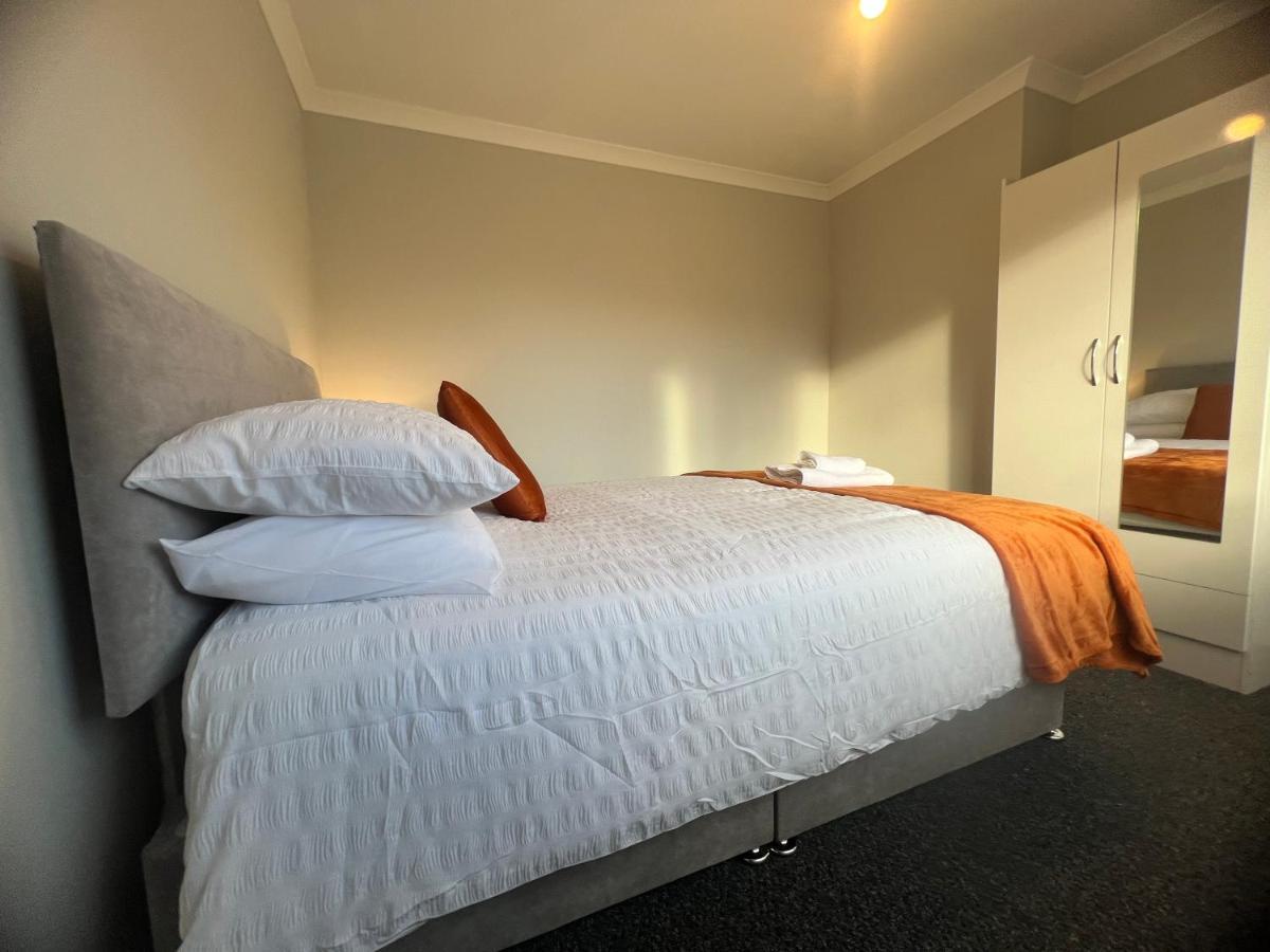 The Coral Guest House 1 Fratton Park Portsmouth Exteriér fotografie